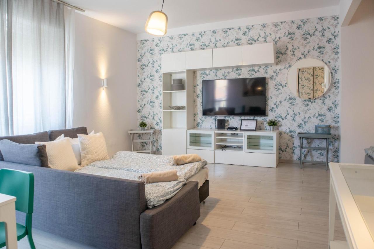 D.Five Iranyi Apartment Будапеща Екстериор снимка
