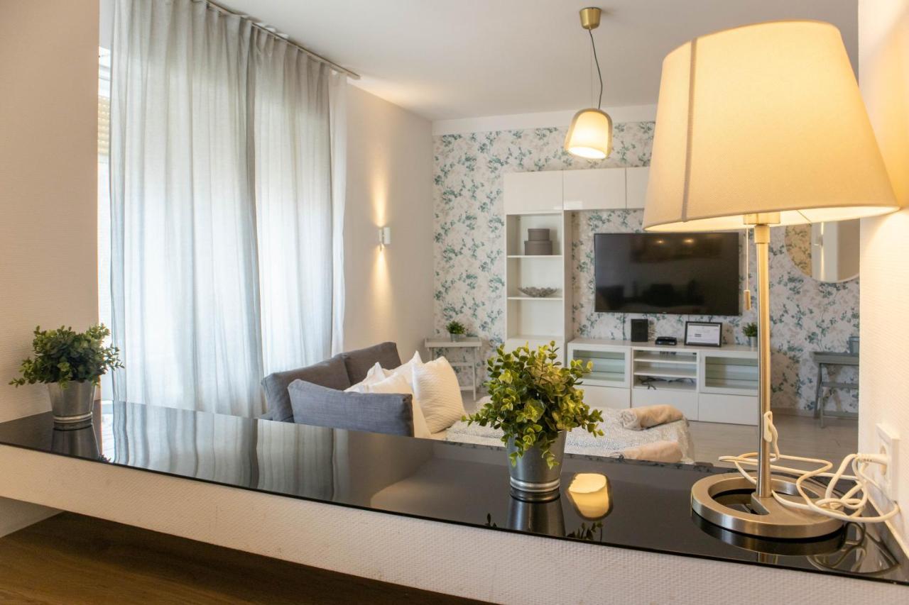 D.Five Iranyi Apartment Будапеща Екстериор снимка