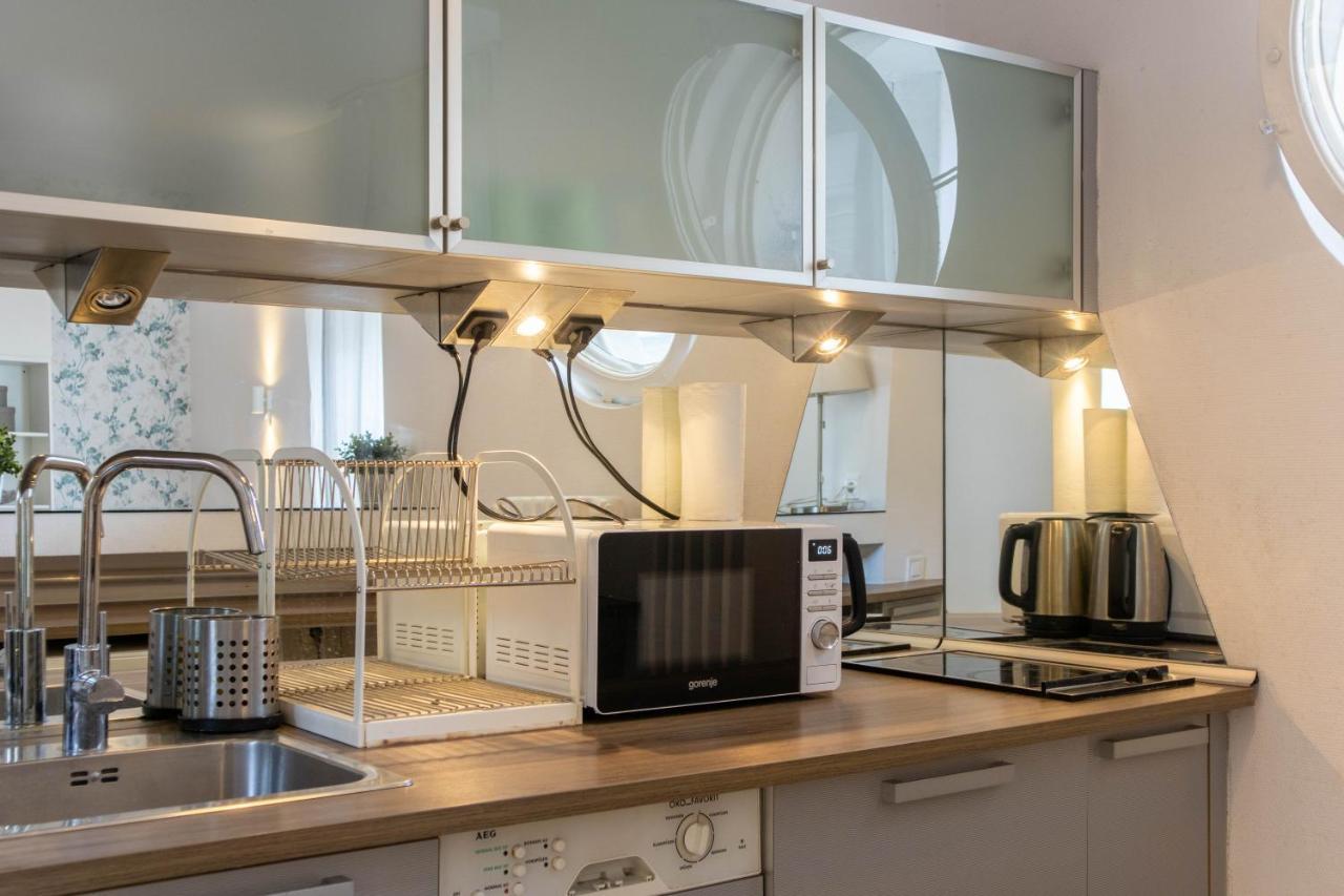 D.Five Iranyi Apartment Будапеща Екстериор снимка