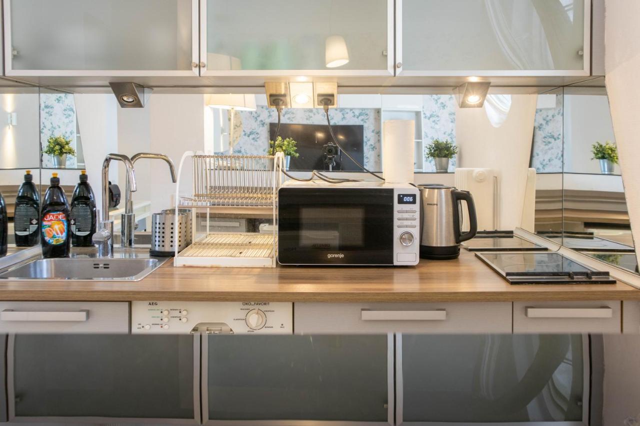 D.Five Iranyi Apartment Будапеща Екстериор снимка