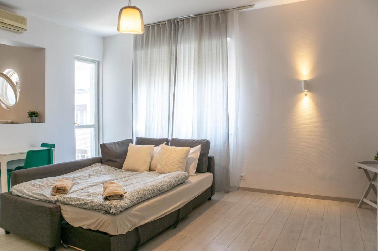 D.Five Iranyi Apartment Будапеща Екстериор снимка
